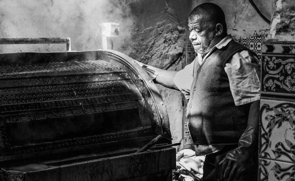 Aufwendige Ledergerbung vor mehr als 60 Jahren.